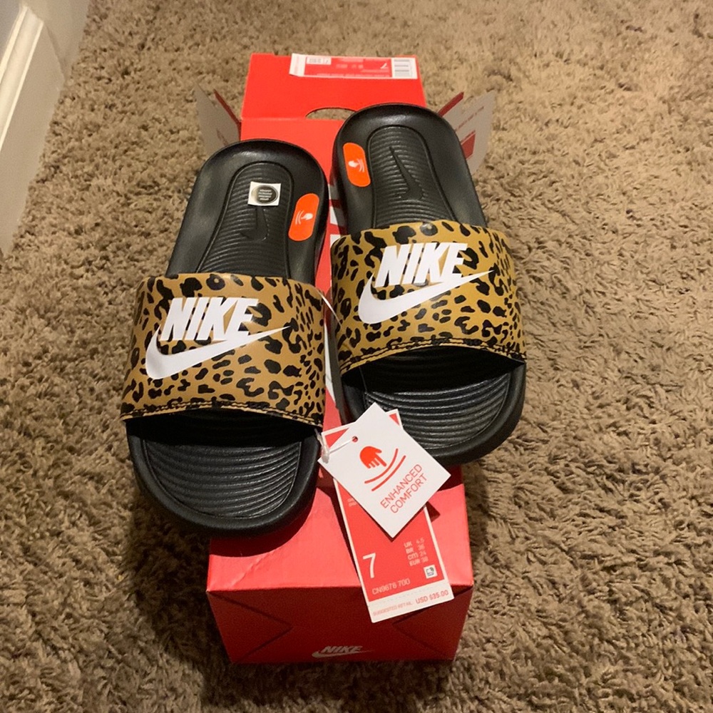 Womens Nike slides